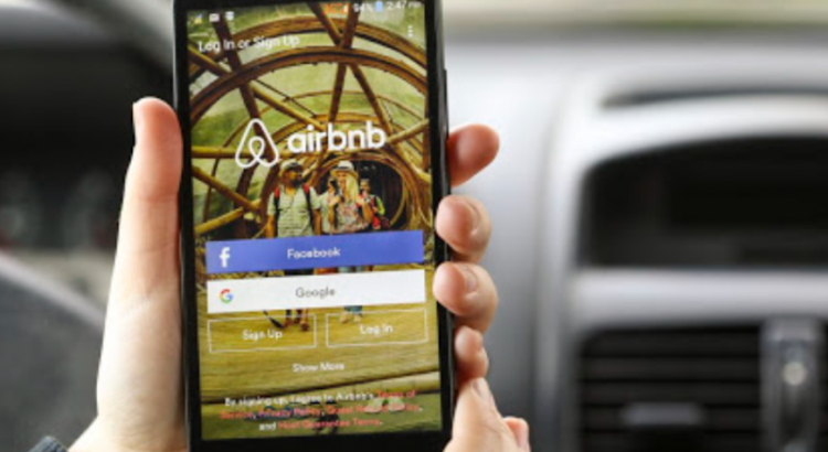 Hoteleros de Quintana Roo en controversias con la app Airbnb