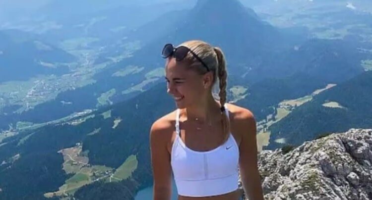 El trágico final de Natalie Stichova: una selfie en el castillo de «La Bella Durmiente» terminó en tragedia