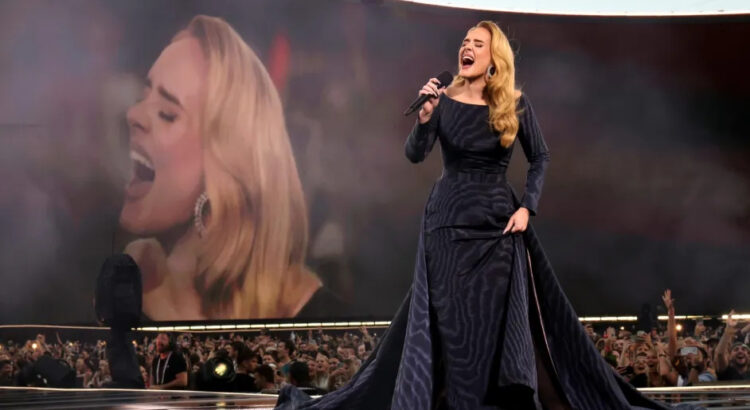 Adele anuncia una pausa indefinida en su carrera musical