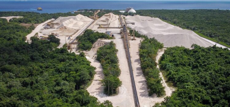 Calica destruyó 13 cenotes en QRoo, tres de ellos de manera total: Bárcena