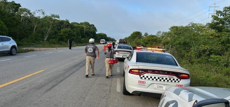 Fatal accidente en el tramo Tulum-Felipe Carrillo Puerto deja tres personas muertas y nueve heridas