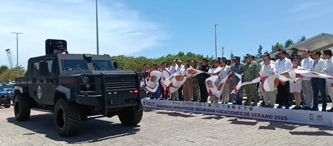 Dan banderazo al operativo de seguridad vacacional de verano en Cancún Dan banderazo al operativo de seguridad vacacional de verano en Cancún