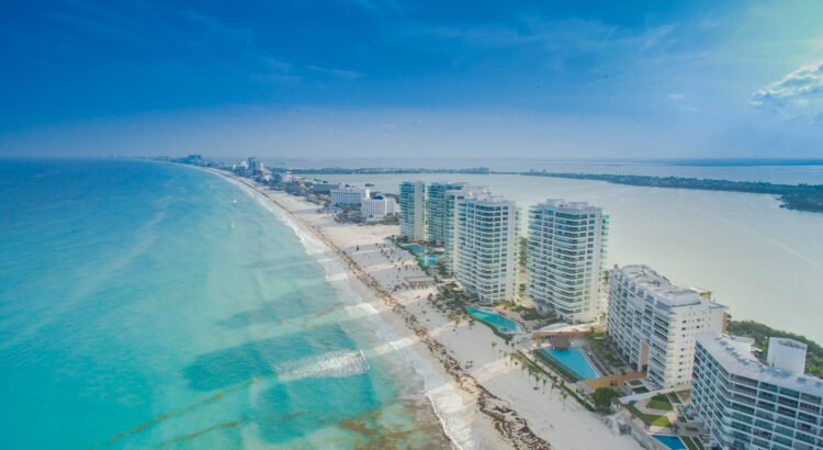 Derrama cercana a 2,000 millones de dólares deja verano en Quintana Roo